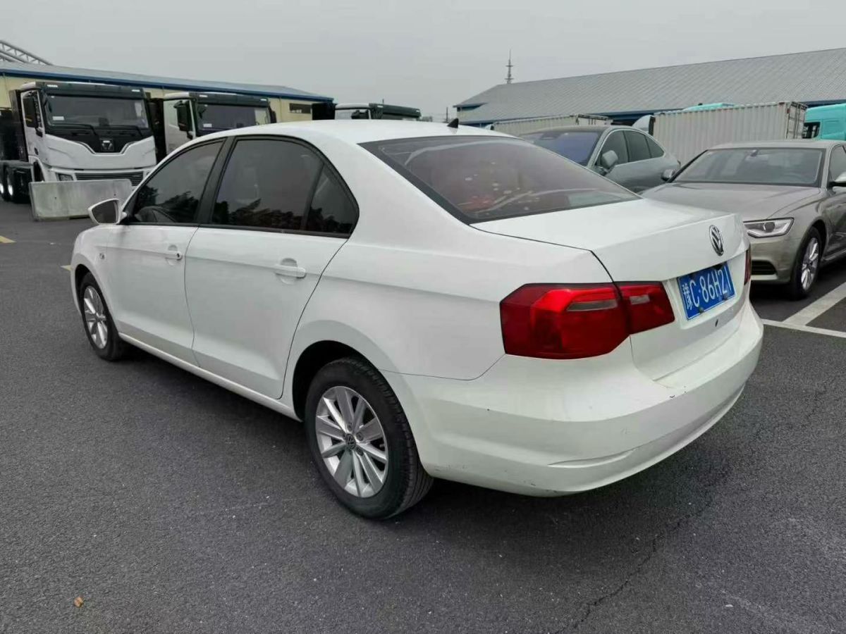 奇瑞 QQ  2013款 1.0L AMT巡航版圖片