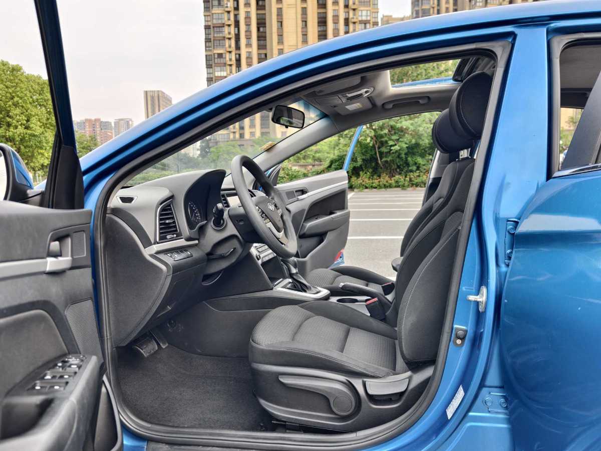 現(xiàn)代 領(lǐng)動(dòng)  2016款 1.6L 自動(dòng)智炫?精英型圖片