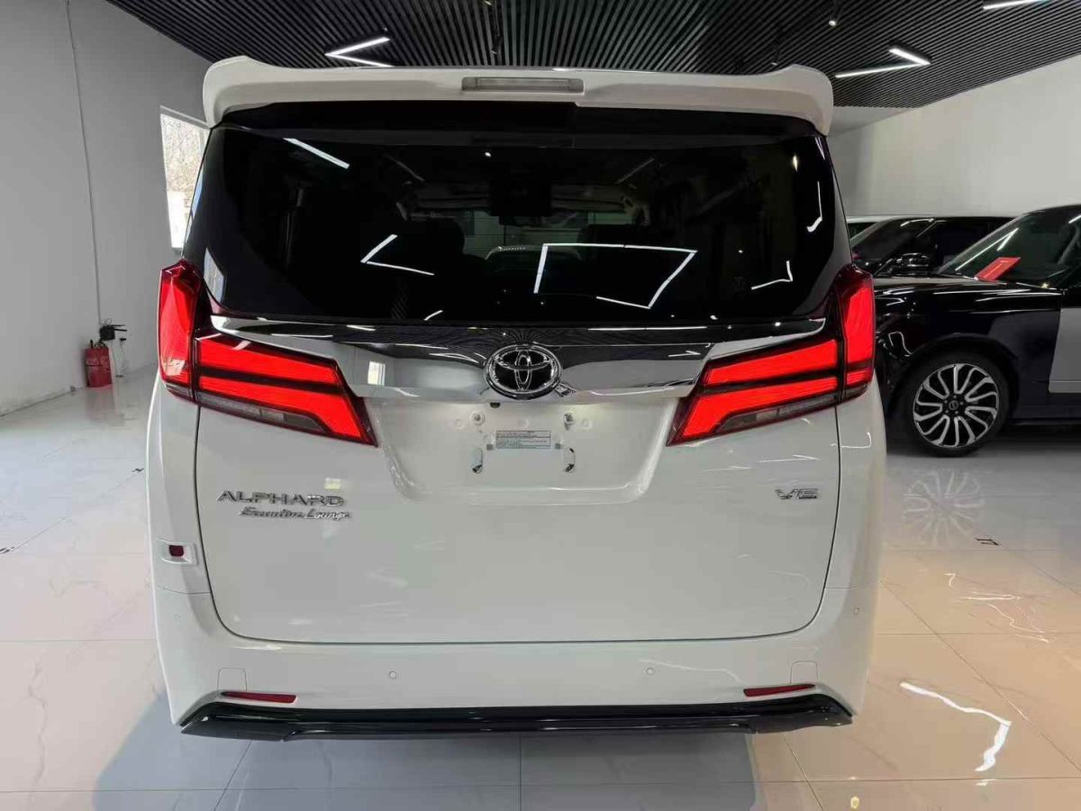 豐田 埃爾法  2019款  雙擎 2.5L 尊貴版圖片