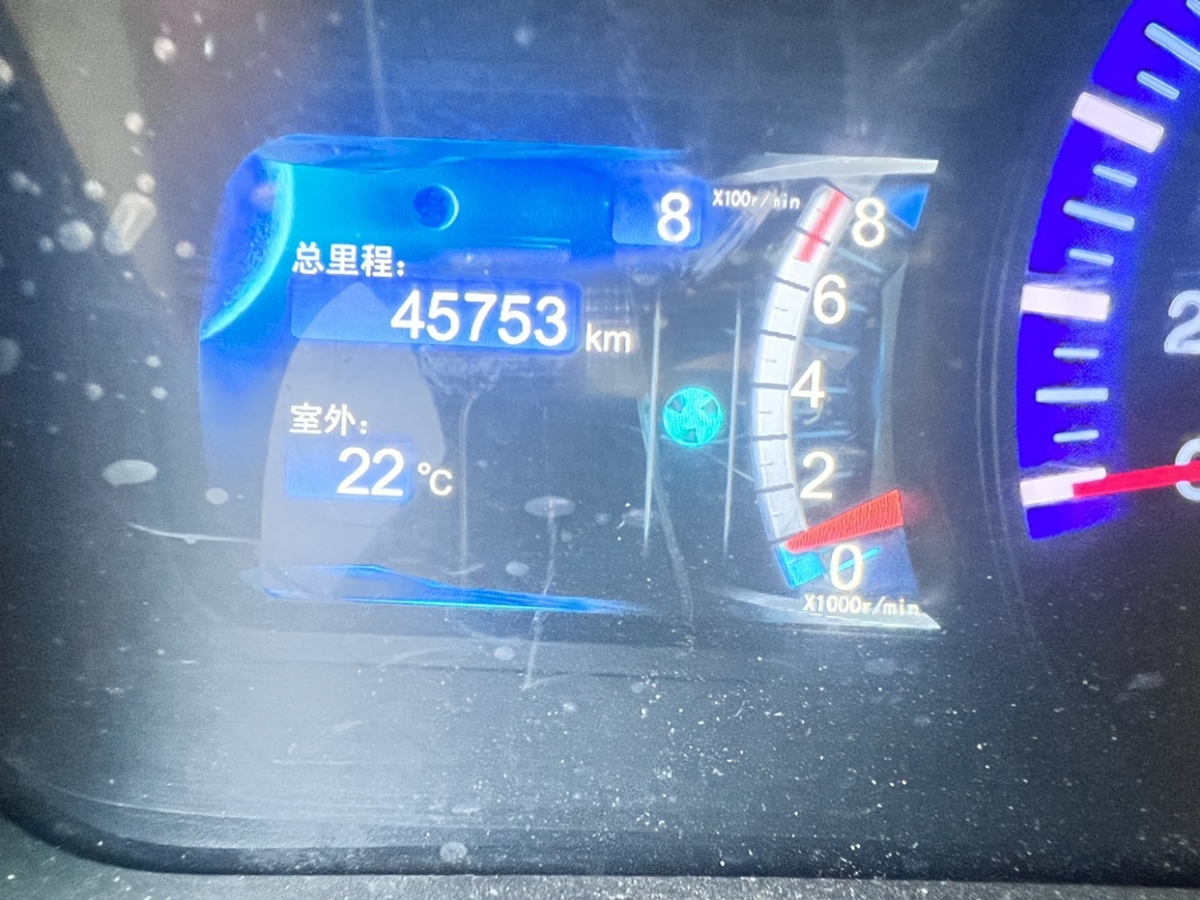 比亞迪 G6  2013款 2.0L 手動豪華型圖片