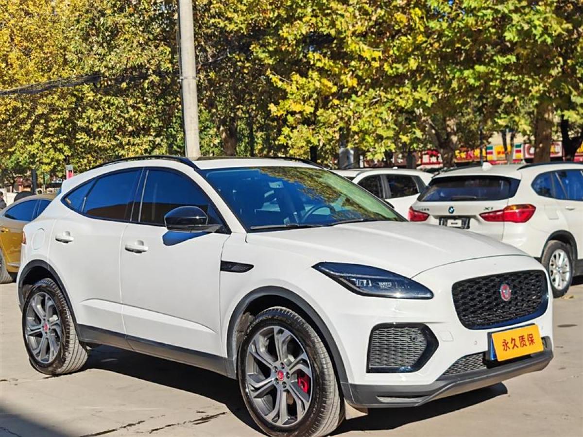 捷豹 E-PACE  2024款 耀黑運(yùn)動版 R-DYNAMIC SE BLACK圖片