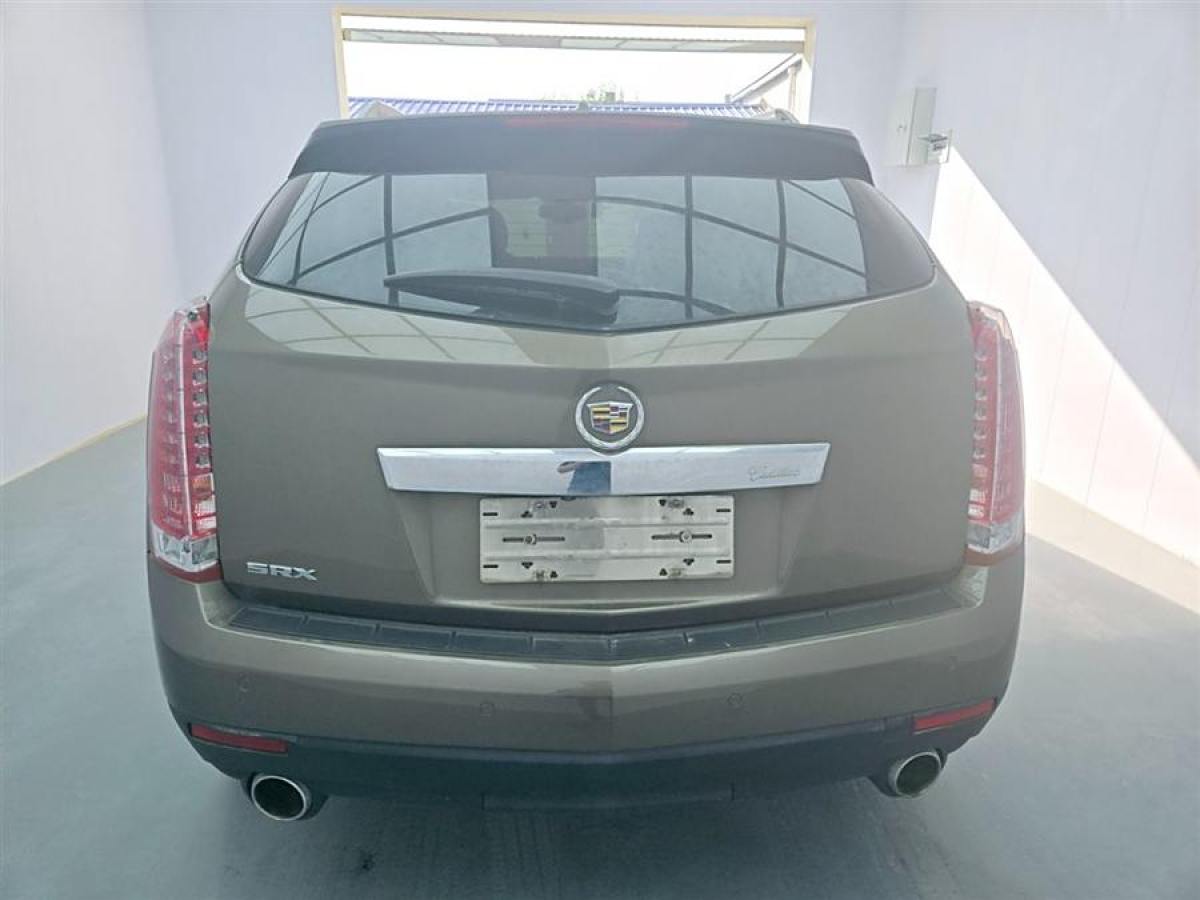 凱迪拉克 SRX  2015款 3.0L 精英型圖片