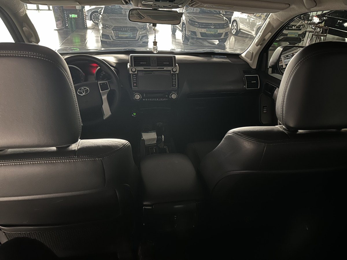 2015年10月丰田 普拉多  2016款 2.7L 自动标准版