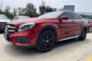 奔馳GLA 奔馳 GLA 200 時(shí)尚型