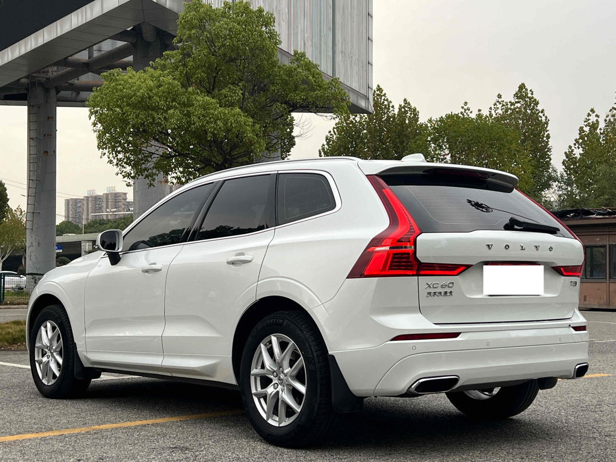 沃爾沃 XC60  2019款  T5 四驅(qū)智逸版 國VI圖片