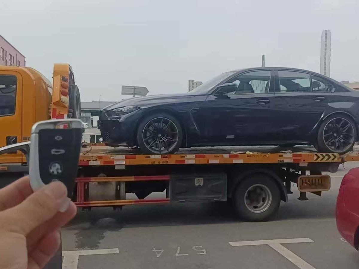 寶馬 寶馬M3  2021款 M3四門轎車雷霆版圖片