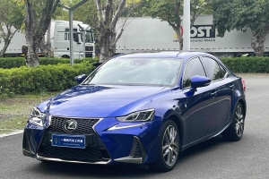 GS 雷克薩斯 300 F SPORT