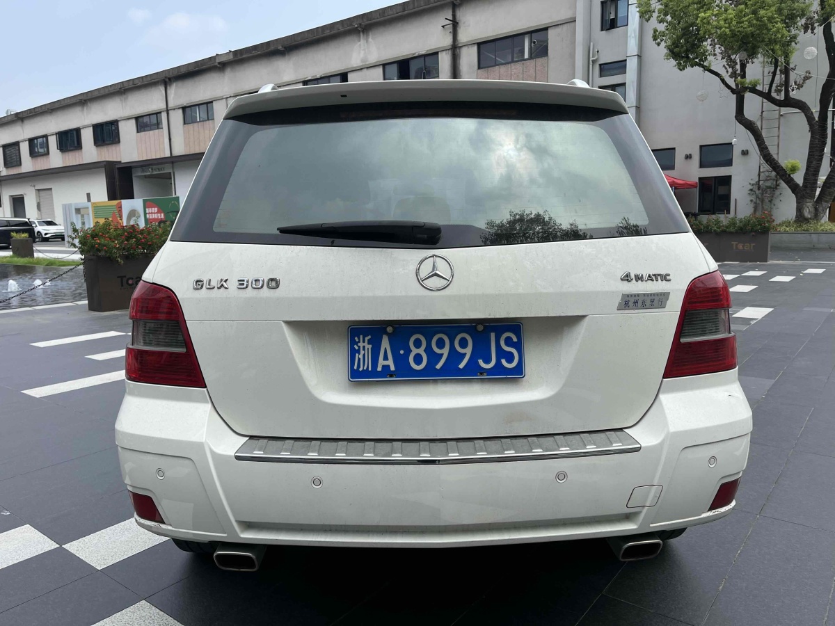 奔馳 奔馳GLK級  2011款 GLK 300 4MATIC 時尚型圖片