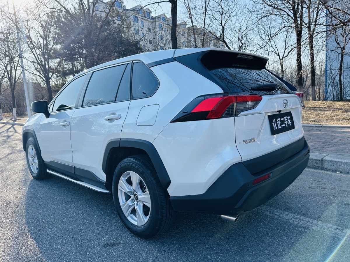 2022年02月豐田 RAV4榮放  2021款 2.0L CVT兩驅(qū)都市版