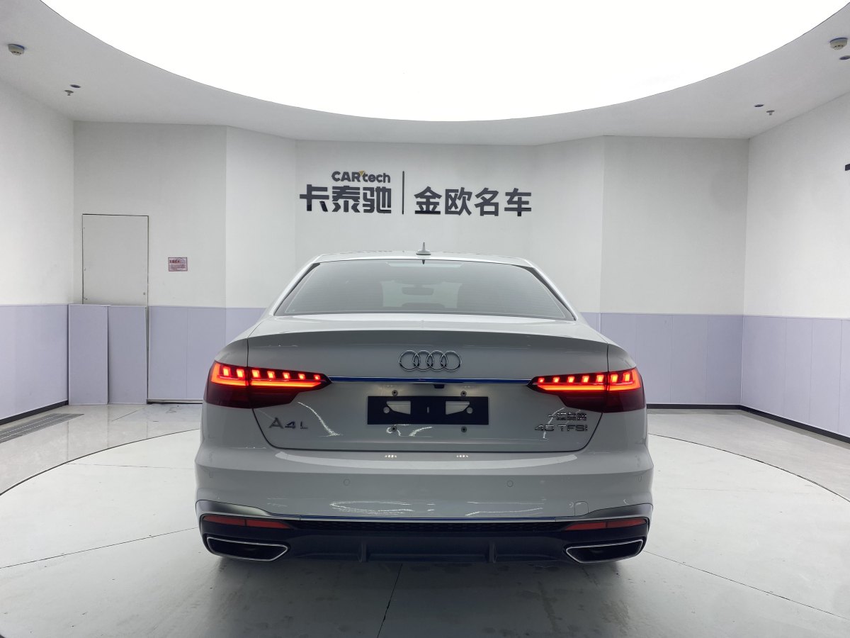 奧迪 奧迪A4L  2022款 40 TFSI 時尚動感型圖片