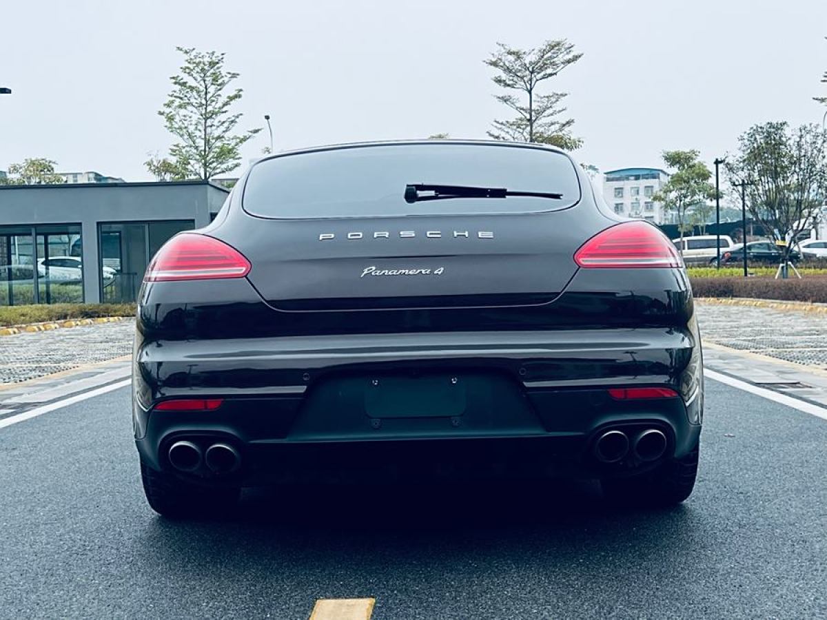 保時(shí)捷 Panamera  2014款 Panamera 4 3.0T圖片