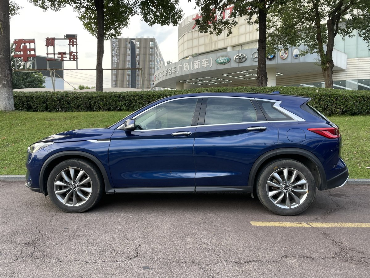 英菲尼迪 QX50  2020款 改款 2.0T 兩驅菁英版圖片