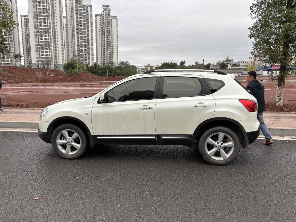 日產(chǎn) 逍客  2015款 2.0XL 酷火 CVT 2WD圖片