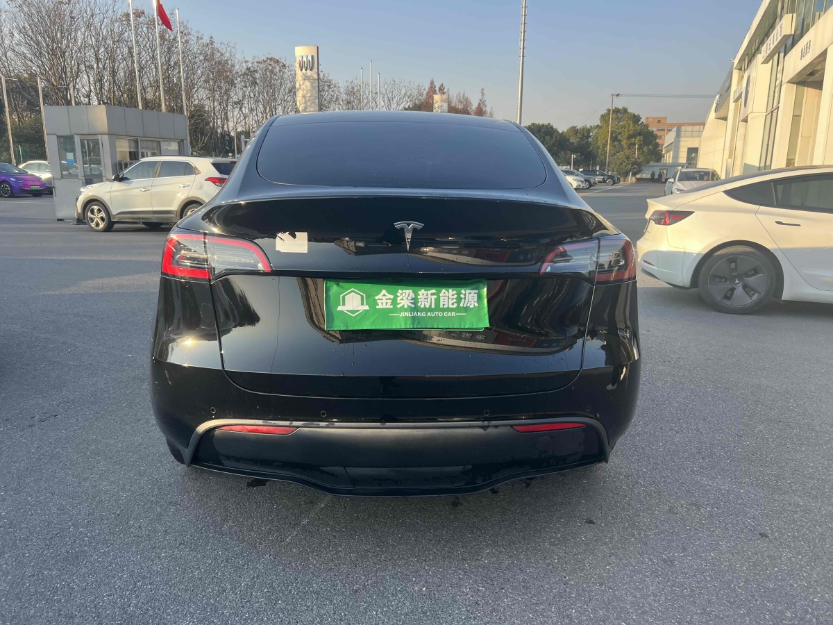 特斯拉 Model 3  2023款 長(zhǎng)續(xù)航煥新版 雙電機(jī)全輪驅(qū)動(dòng)圖片