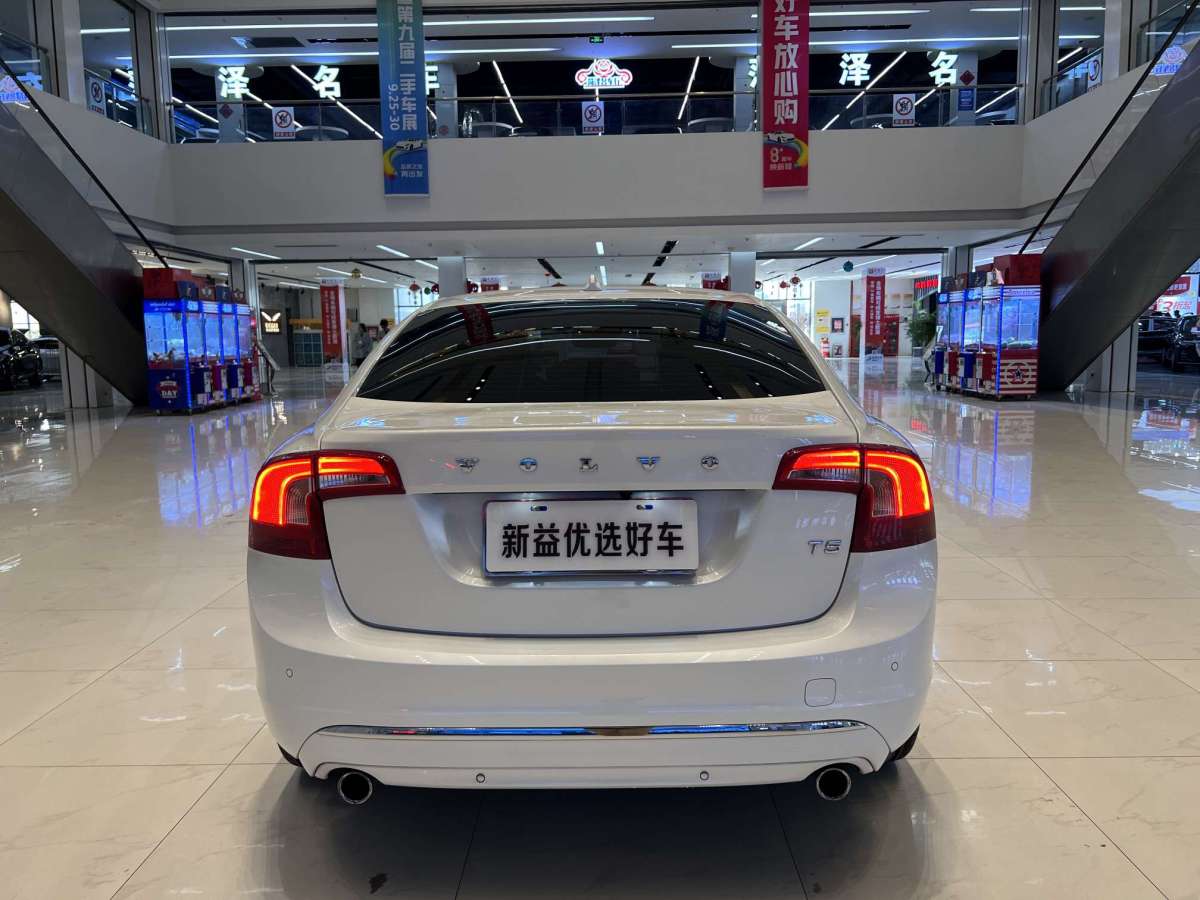 沃爾沃 S60L  2020款  T5 智進進階版圖片