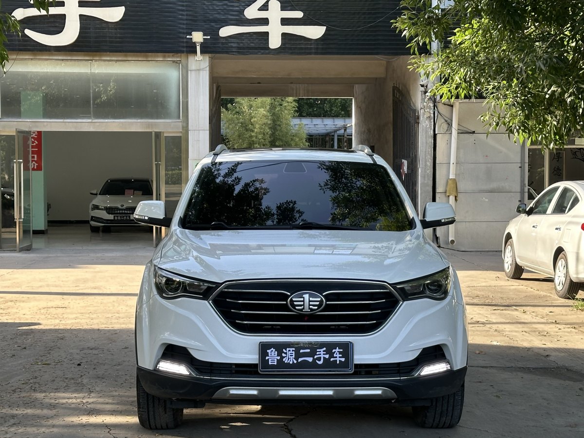 奔騰 X40  2019款  1.6L 自動(dòng)豪華型 國VI圖片