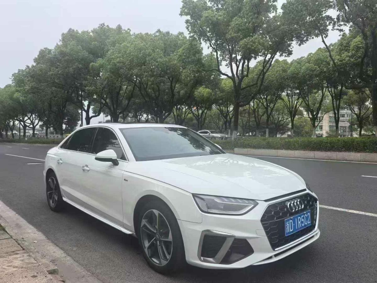 奧迪 奧迪A4L  2020款 35 TFSI 時(shí)尚動(dòng)感型圖片