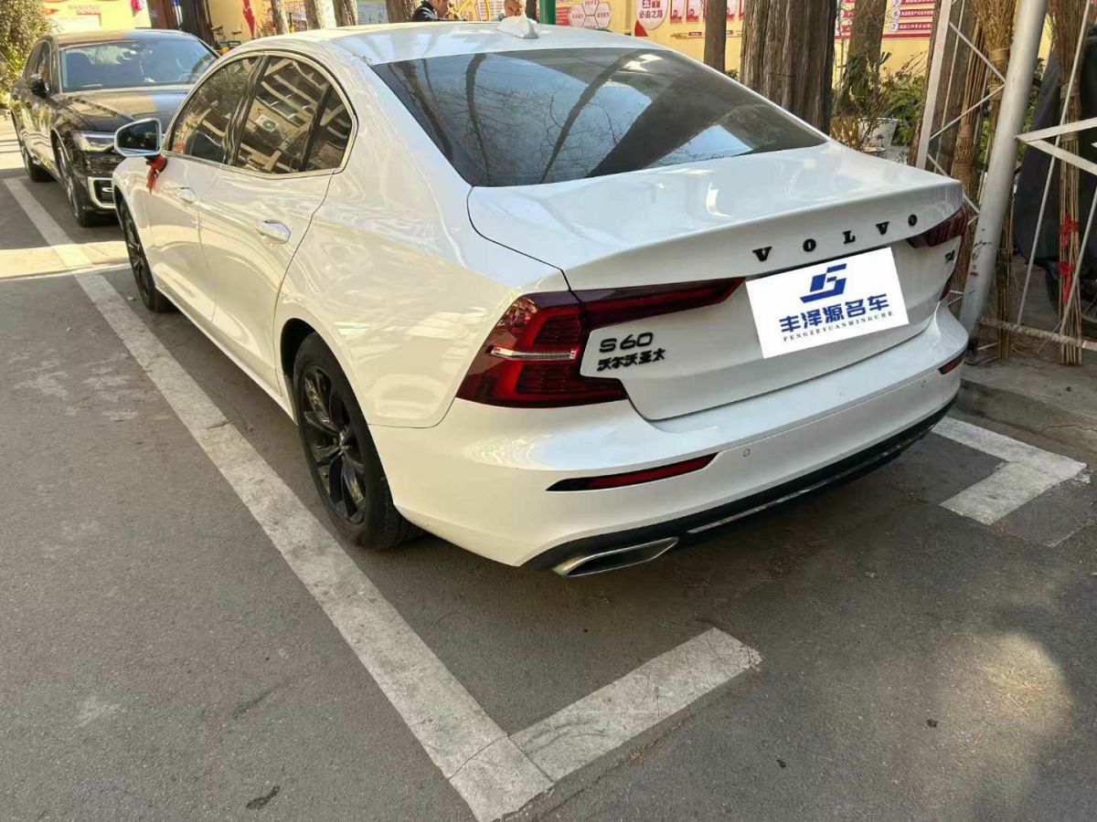 沃爾沃 S60L  2021款 T3 智行豪華版圖片