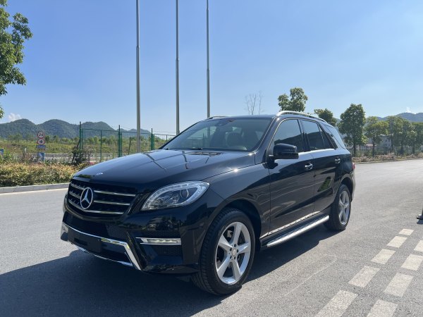 奔驰 奔驰M级  2015款 ML 320 4MATIC