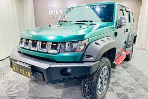 BJ40 北京 PLUS 2.3T 自動(dòng)四驅(qū)環(huán)塔冠軍版