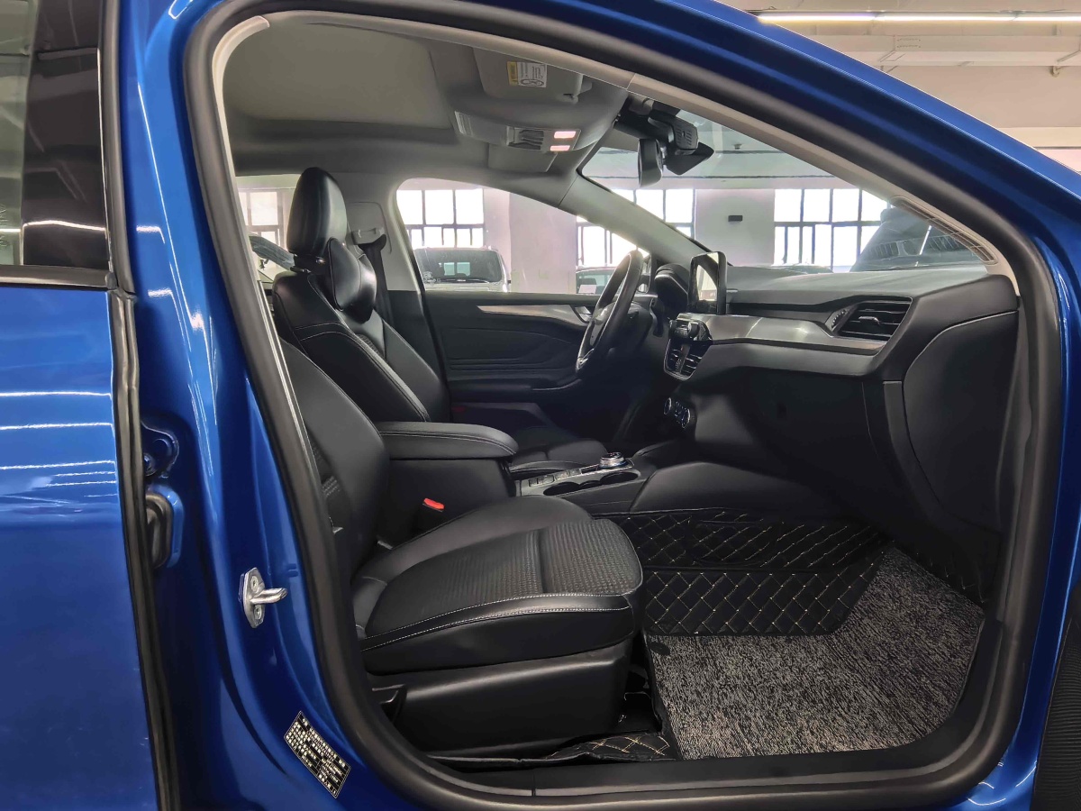 福特 ?？怂? 2020款 兩廂 EcoBoost 180 自動ST Line圖片