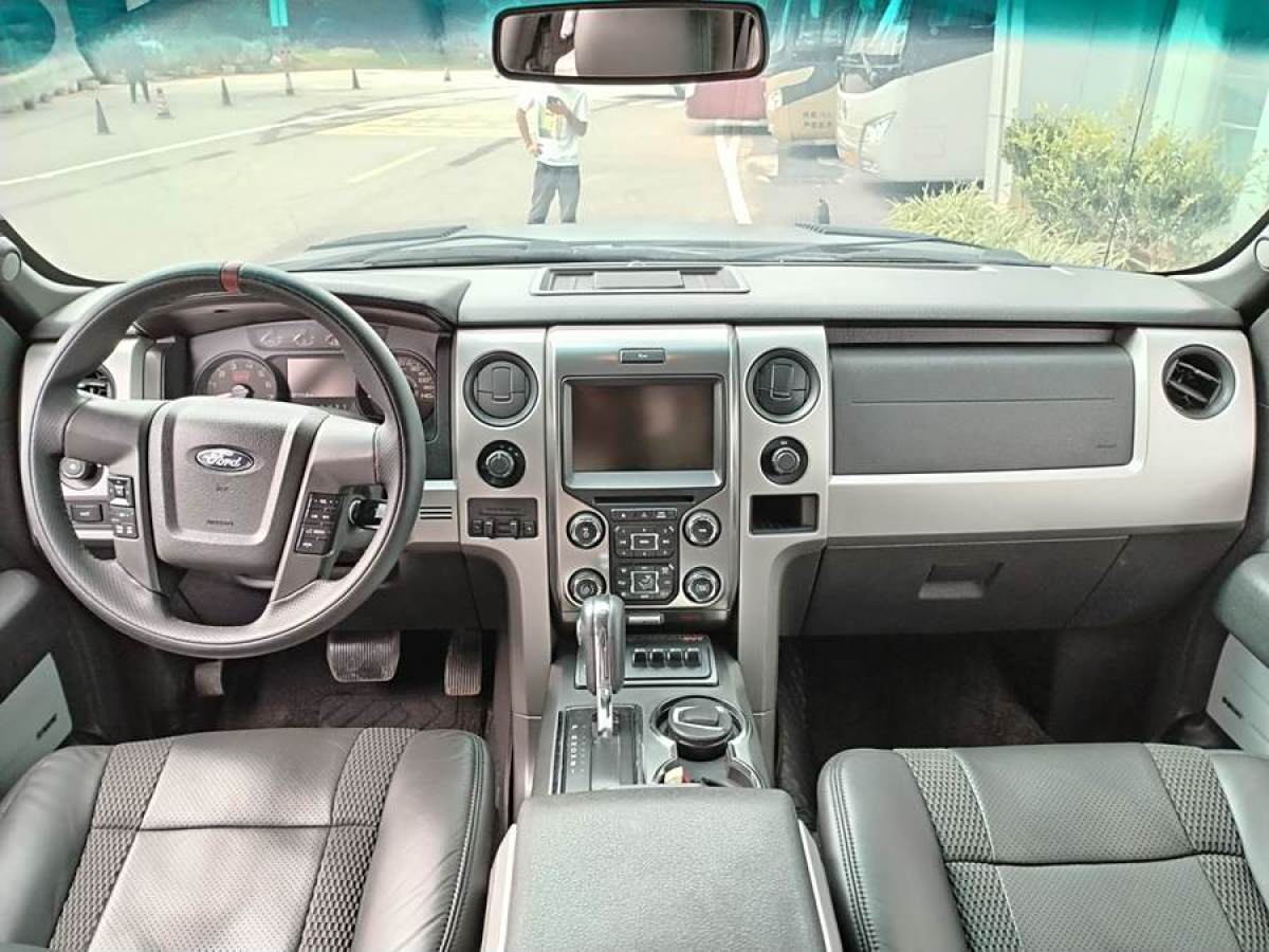 2014年4月福特 F-150  2014款 6.2L 美版