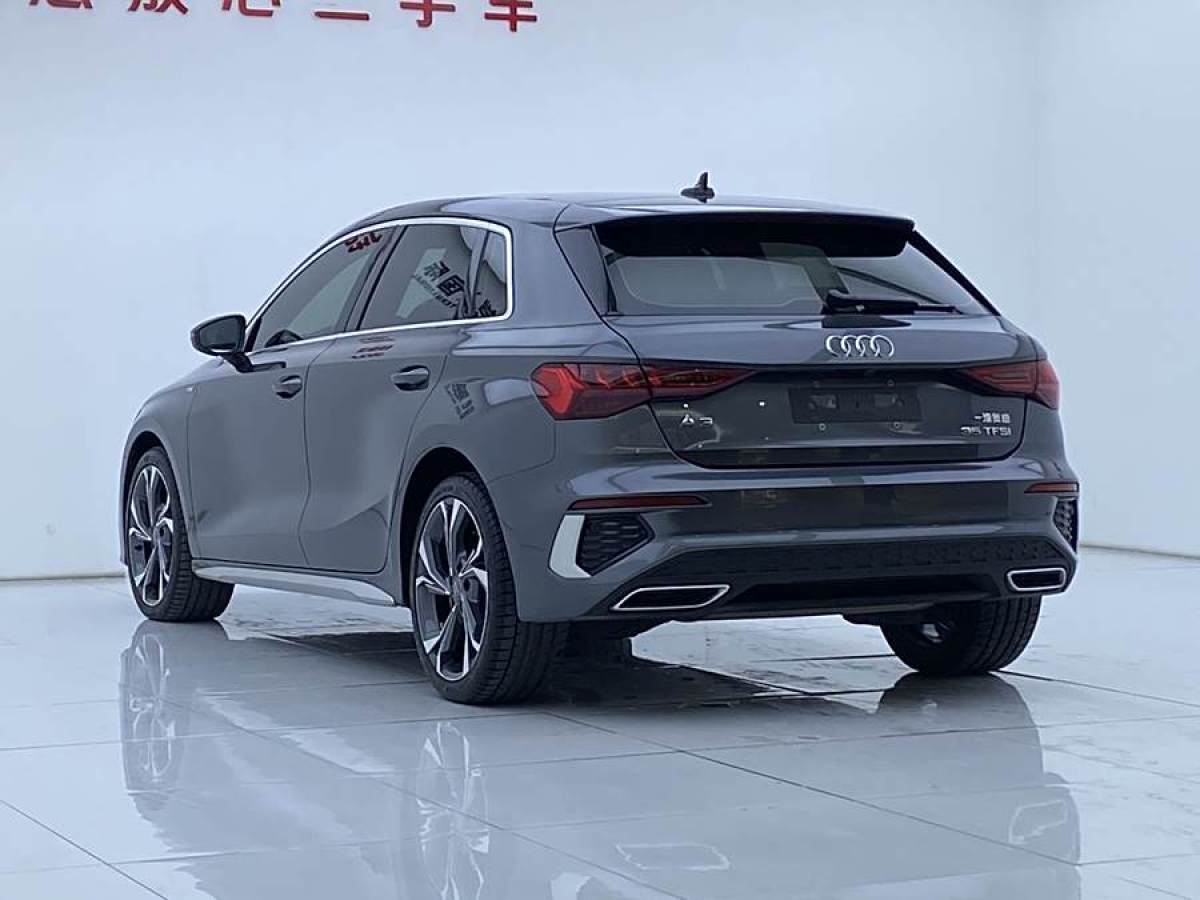 奧迪 奧迪A3  2021款 Sportback 35 TFSI 豪華運(yùn)動型圖片