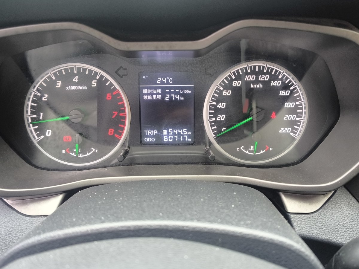 海馬 M3  2016款 1.5L 手動舒適型天窗版圖片