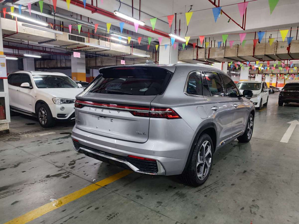 吉利 星越L  2021款 2.0TD DCT EVO兩驅(qū)尊貴型圖片