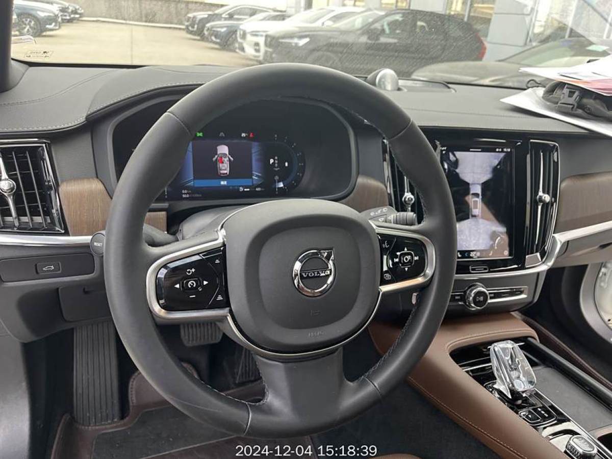 沃爾沃 V90  2024款 Cross Country B5 AWD 智尊版圖片