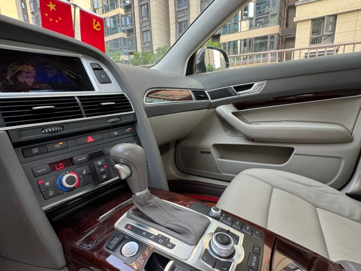 奧迪 奧迪A6L  2011款 2.8 FSI 豪華型圖片