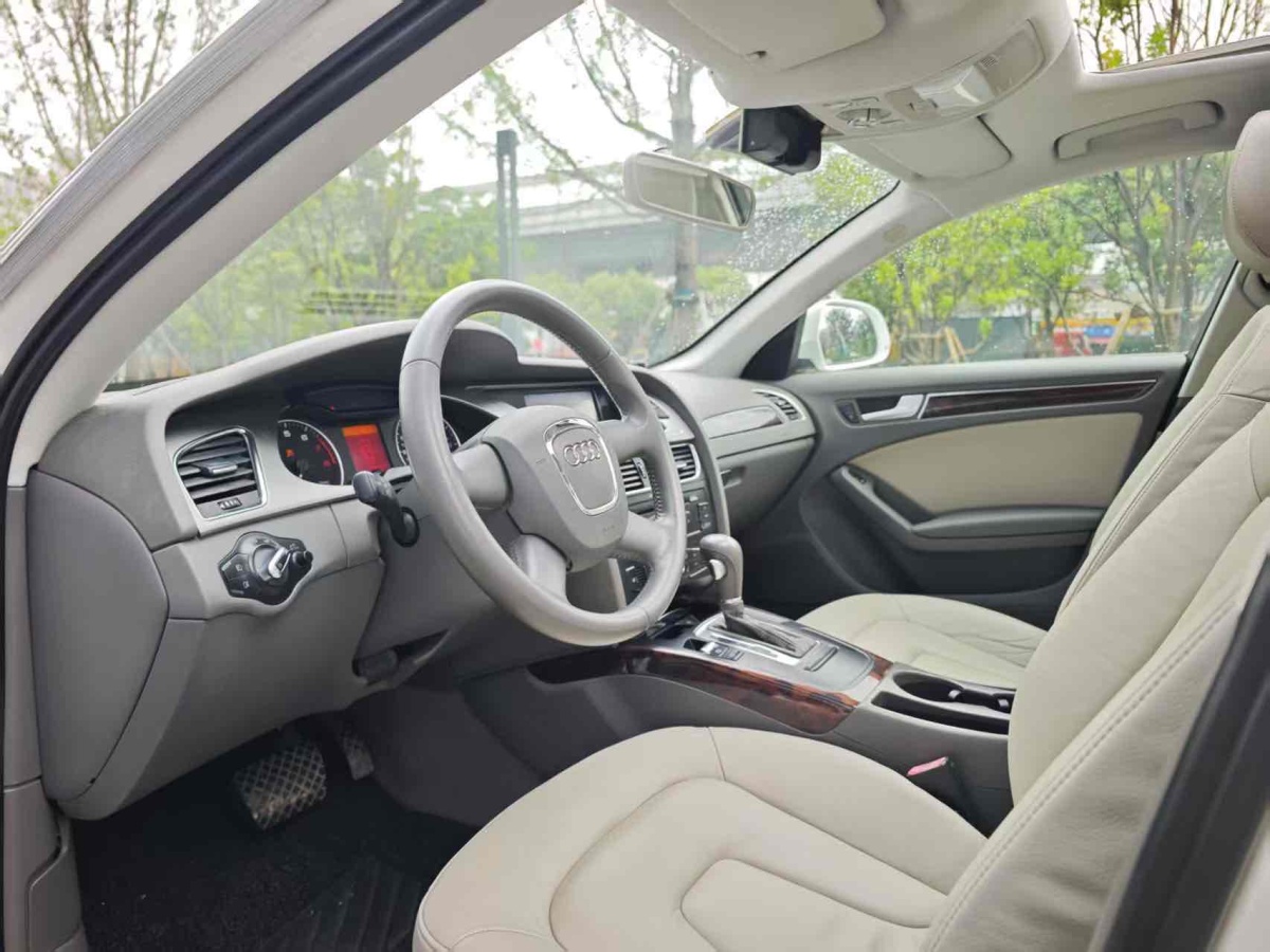 奧迪 奧迪A4L  2011款 2.0 TFSI 舒適型圖片