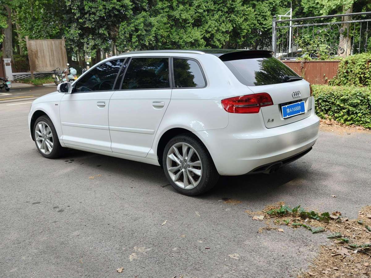 奧迪 奧迪A3  2013款 Sportback 30 TFSI 技術(shù)型圖片