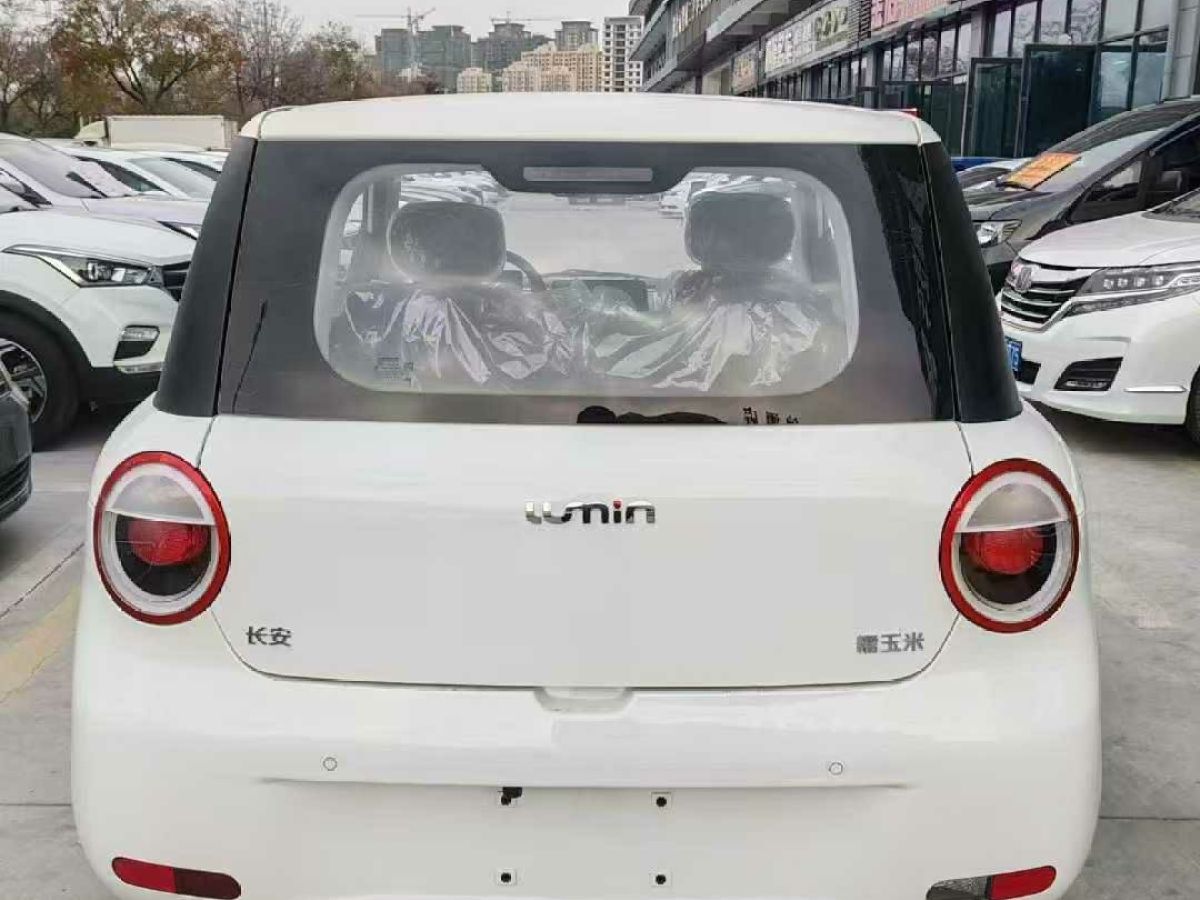 長(zhǎng)安 長(zhǎng)安UNI-Z  2025款 1.5T 尊貴型圖片
