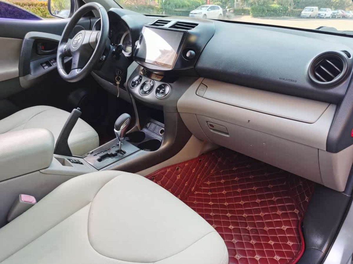 豐田 RAV4榮放  2009款 2.0L 自動(dòng)豪華版圖片