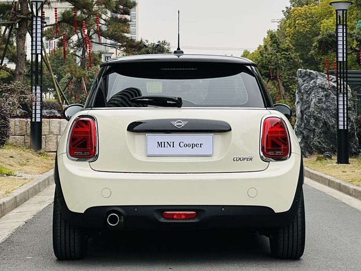 MINI MINI  2021款 1.5T COOPER 經典派圖片