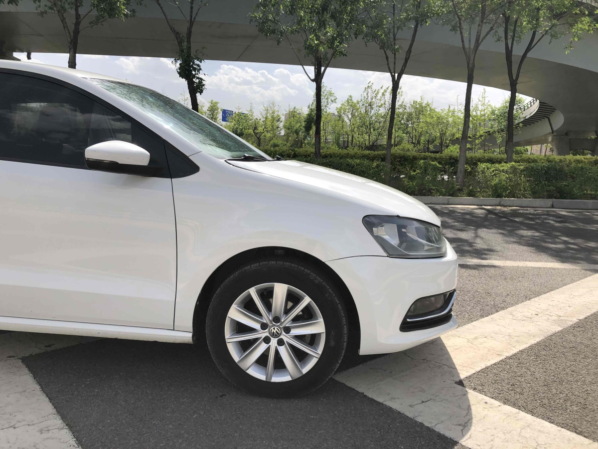 2015年5月大眾 Polo  2014款 1.4L 自動舒適版