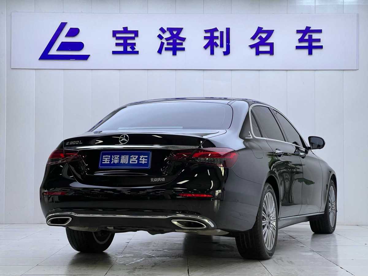 奔馳 奔馳E級(jí)  2023款 改款 E 300 L 豪華型圖片