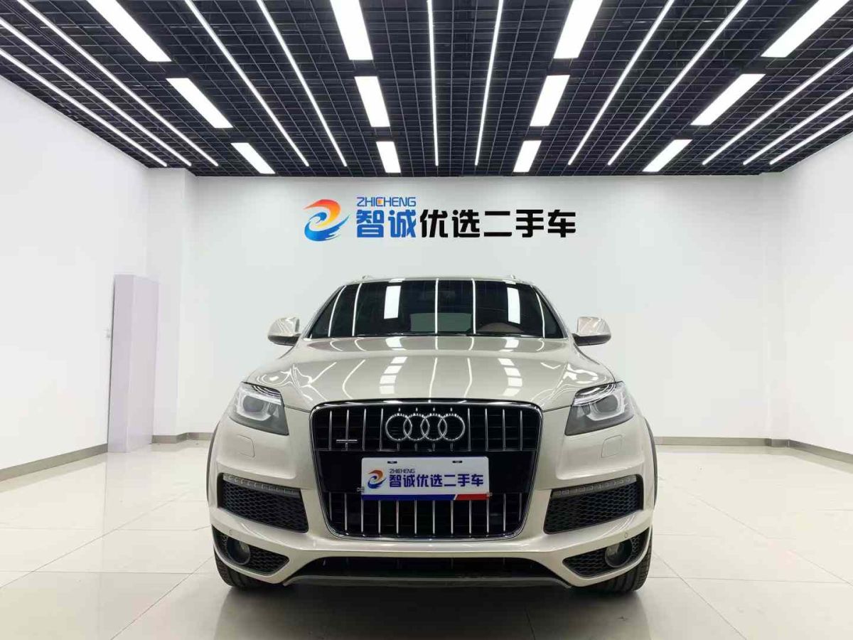 2012年1月奧迪 奧迪Q7  2012款 Q7 3.0TFSI 豪華型 245kw