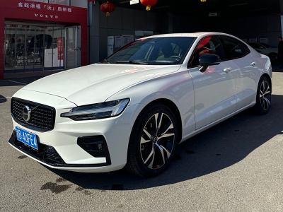 2023年10月 沃爾沃 S60L B5 智雅運(yùn)動(dòng)版圖片