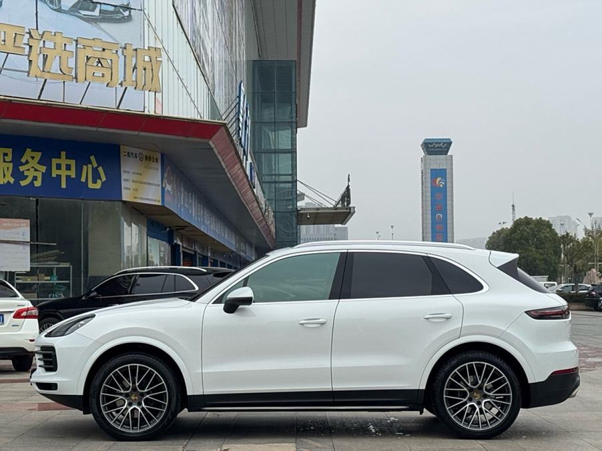 保時(shí)捷 Cayenne  2019款 Cayenne 3.0T圖片