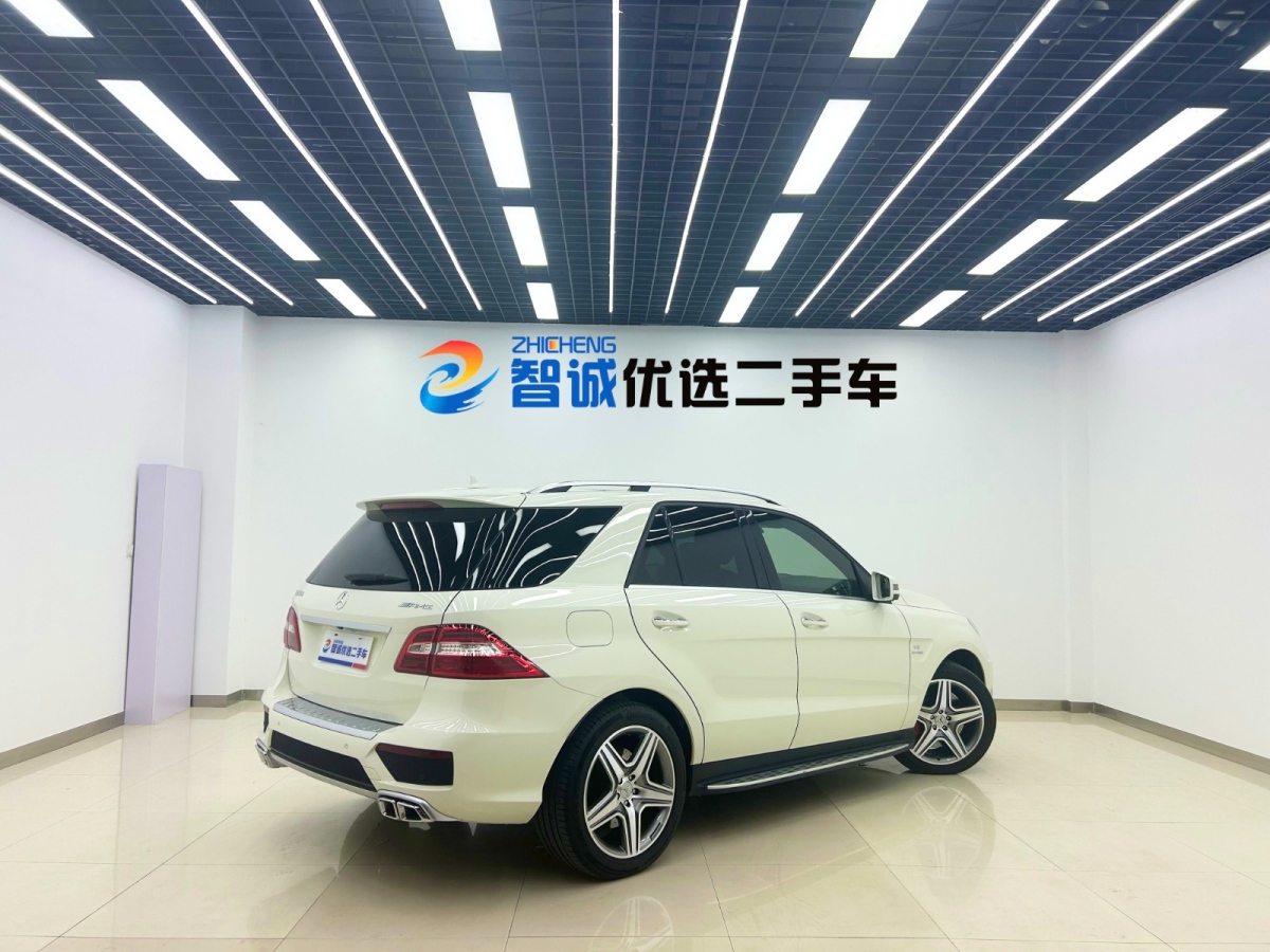 2013年8月奔馳 奔馳M級AMG  2012款 AMG ML 63