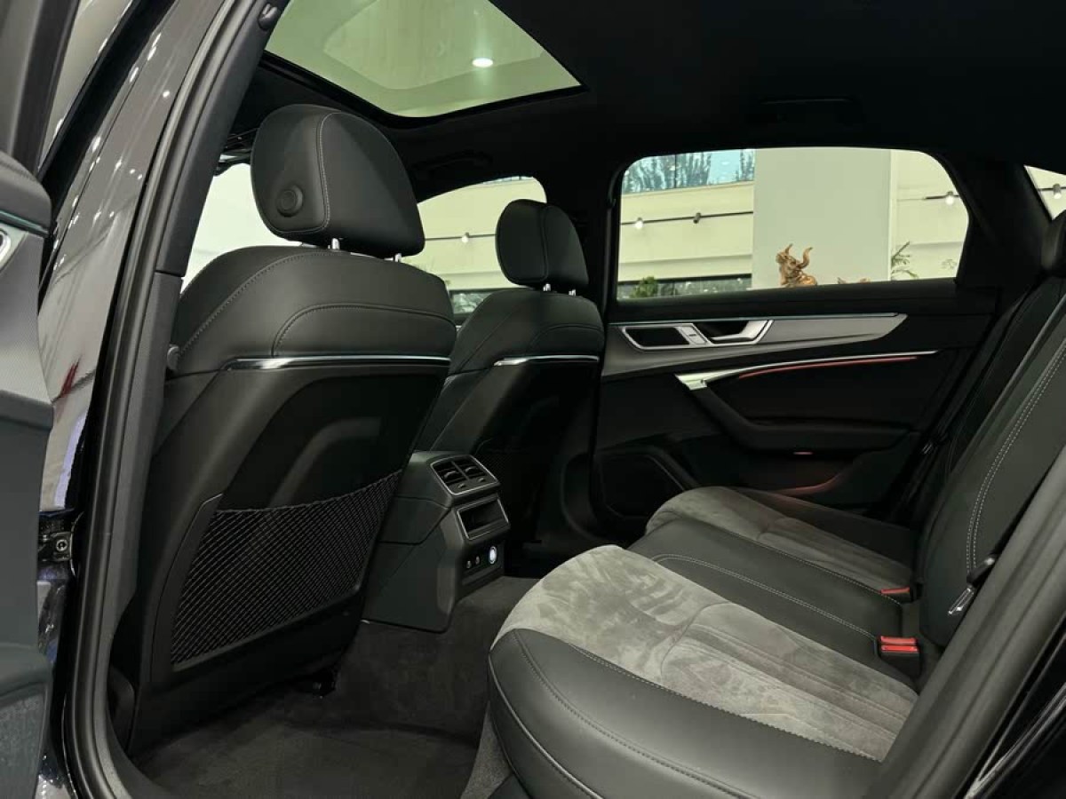 奧迪 奧迪A6L  2023款 改款 40 TFSI 豪華動感型圖片