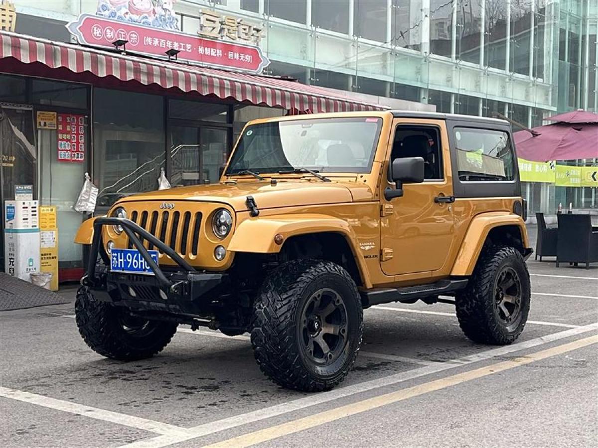 2014年7月Jeep 牧馬人  2013款 3.6L Sahara 兩門版