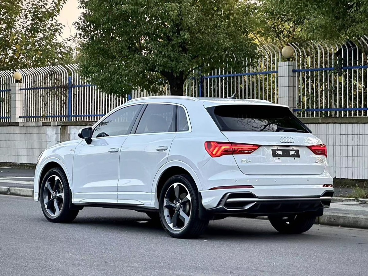 奧迪 奧迪Q3  2020款 35 TFSI 時尚動感型圖片