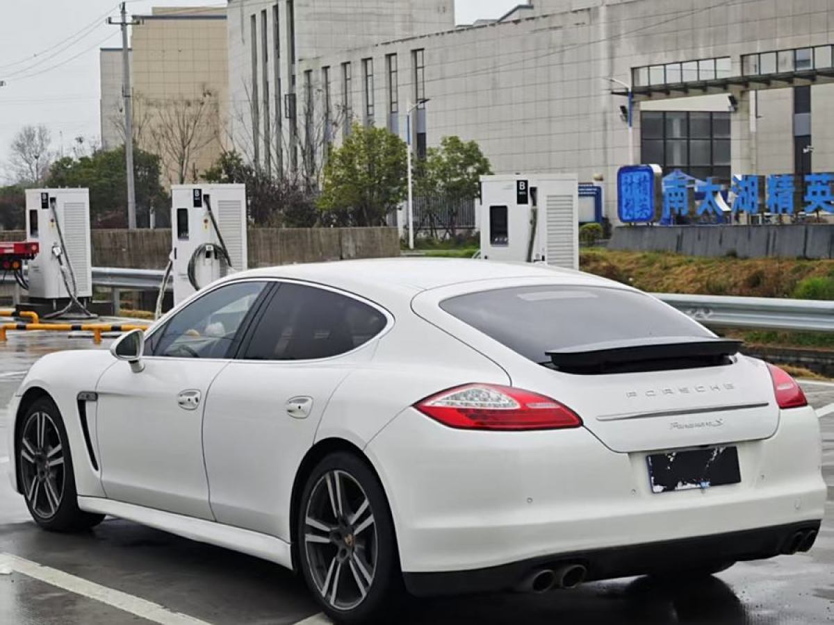 保時(shí)捷 Panamera  2010款 Panamera S 4.8L圖片