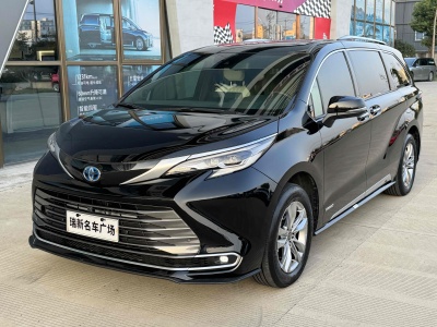 丰田 赛那SIENNA 2.5L混动 铂金版图片