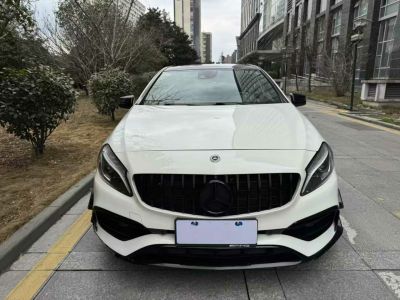 2018年1月 奔馳 奔馳A級(jí)AMG AMG A 45 4MATIC 臻藏版圖片