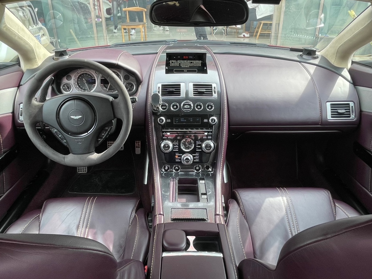 2014年8月阿斯顿·马丁 V8 Vantage  2012款 4.7L S Coupe