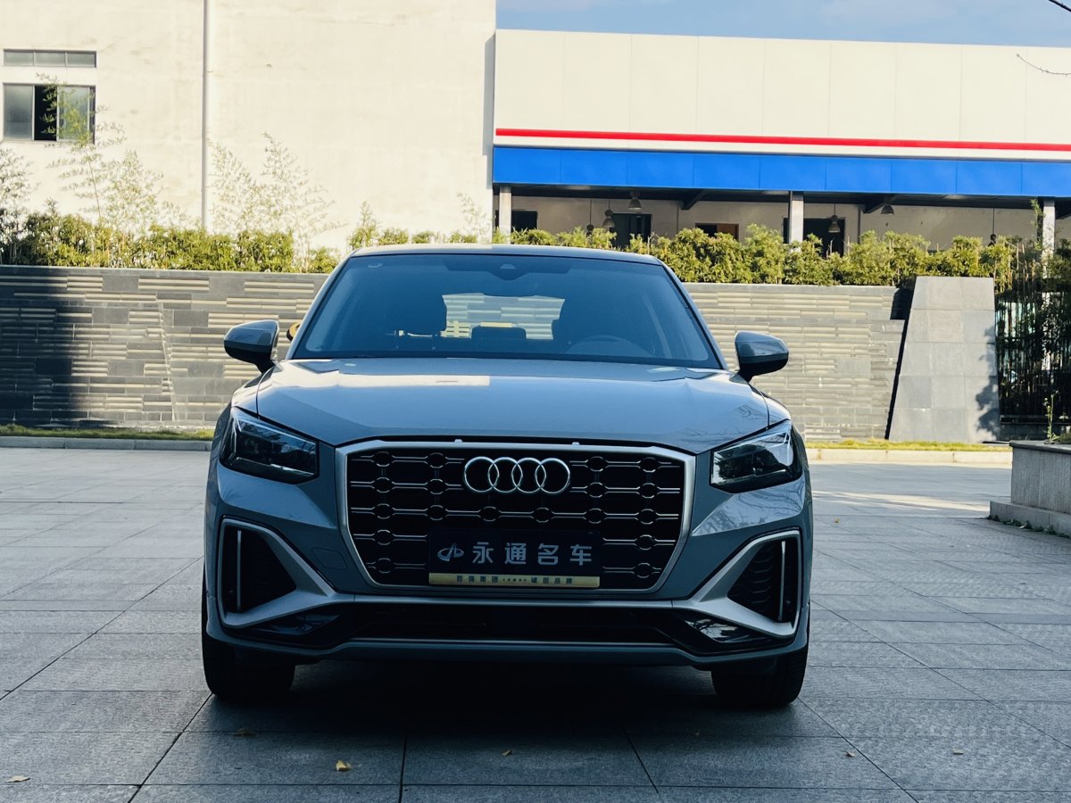 奧迪 奧迪Q2L  2022款 35 TFSI 進(jìn)取致雅型圖片